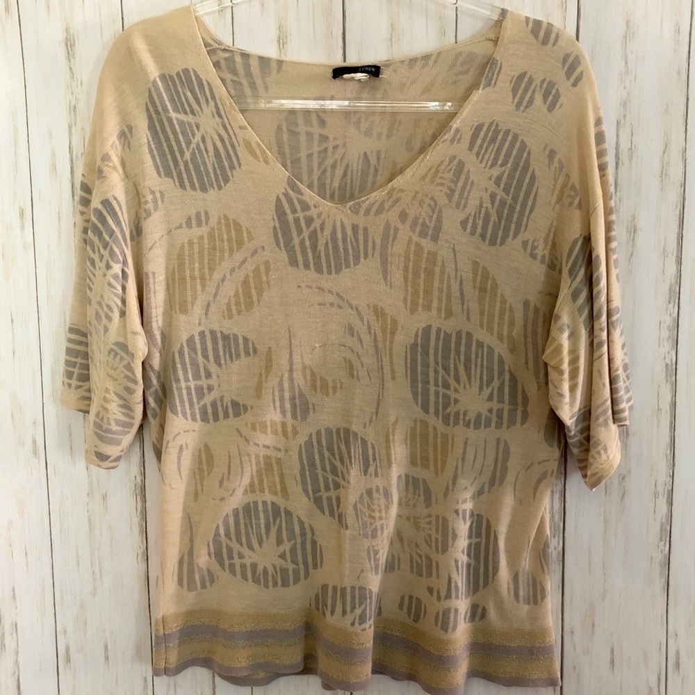 J.CREW Women’s V Neck Light weight knit Top B20